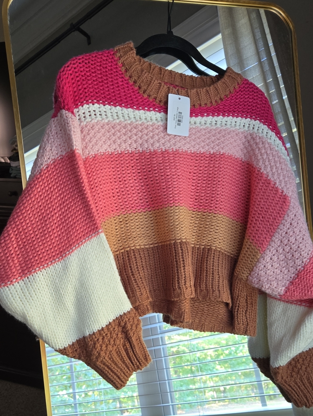 NWT Cropped Sweater Simply Southern L